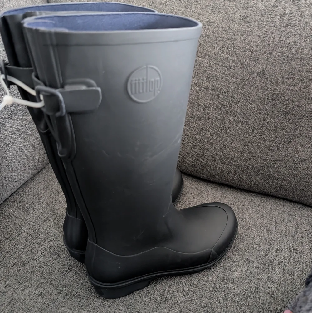 Fitflop Women's Tall Black Rain Boots